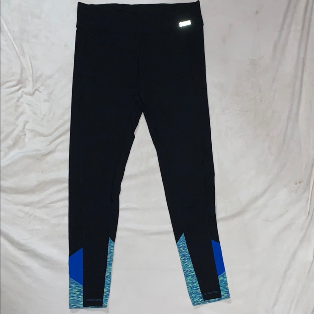 Pink by Victoria’s Secret yoga leggings - Picture 4 of 8